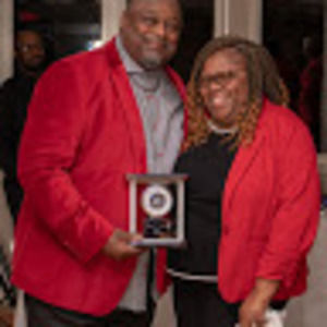 Meet your Posher, Henry